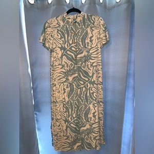 Manuhealii Dress